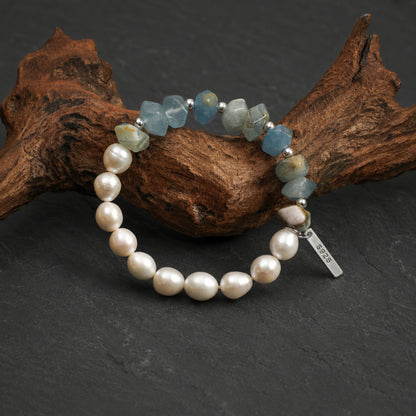 Pearl and blue agate bracelet with mixed aqua faceted beads and silver S925 charm
